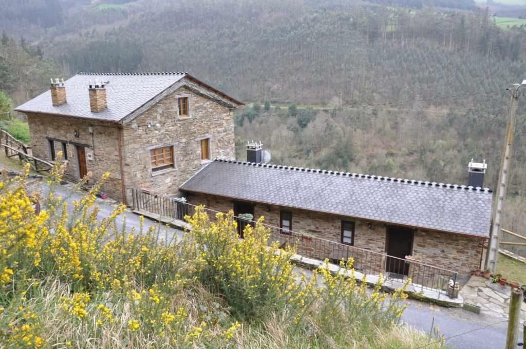 Apartamento El Acebo Lägenhet San Tirso de Abres Exteriör bild